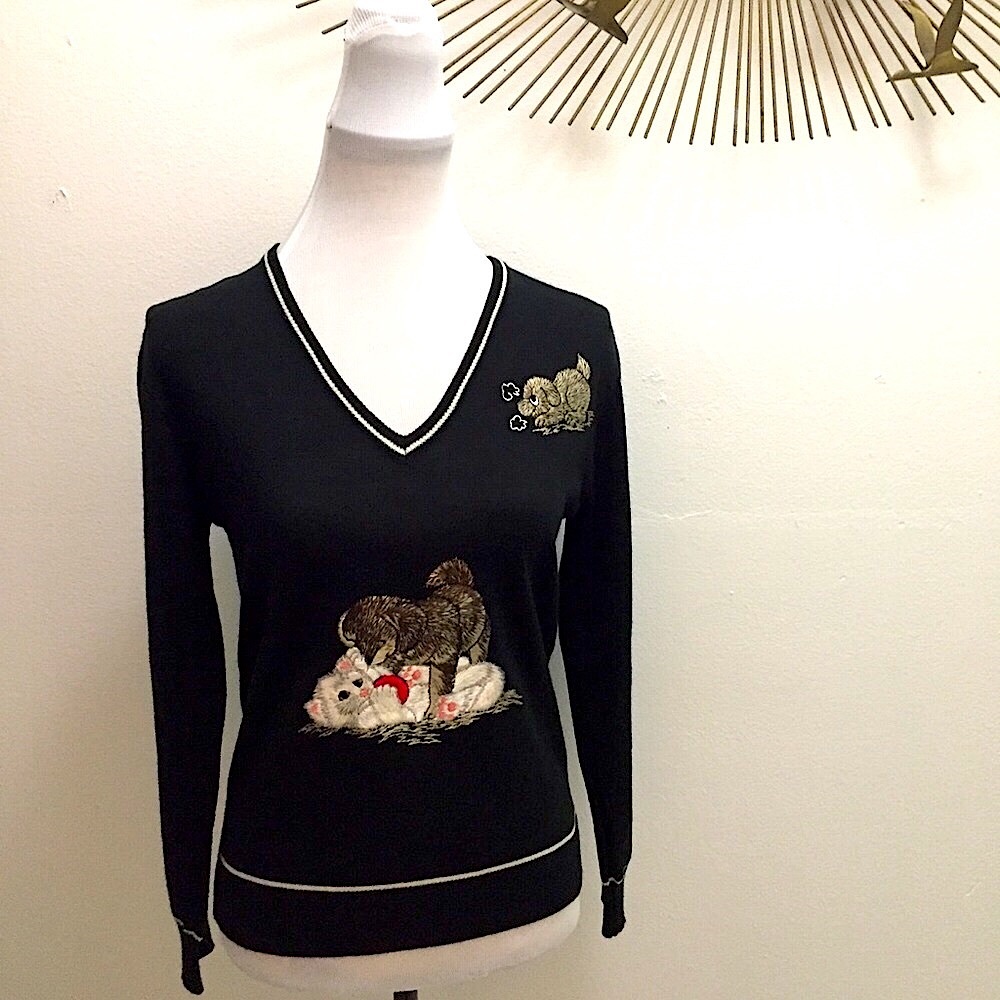 VTG Black Sweater w/ Cat & Dogs Design M